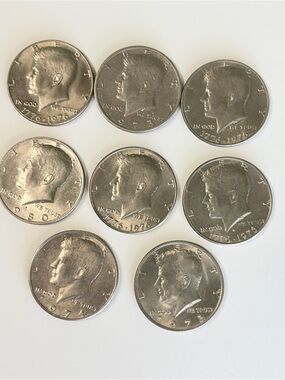 Lot of 8 Kennedy Half Dollars – 1972–1980 – Circulated